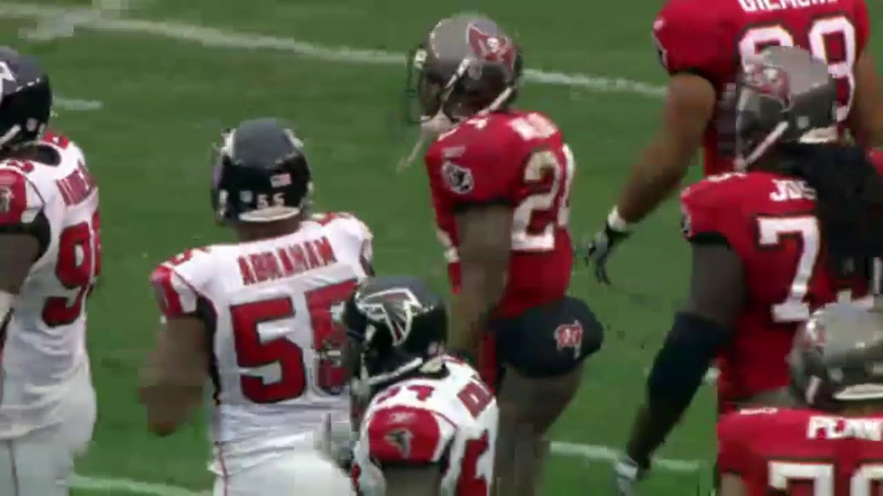 Cadillac Williams vs Atlanta Falcons
