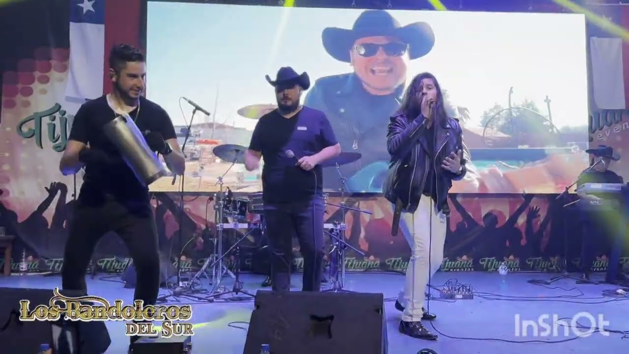LOS BANDOLEROS DEL SUR - SE ME FUE (En Vivo) Tijuana Eventos Linares