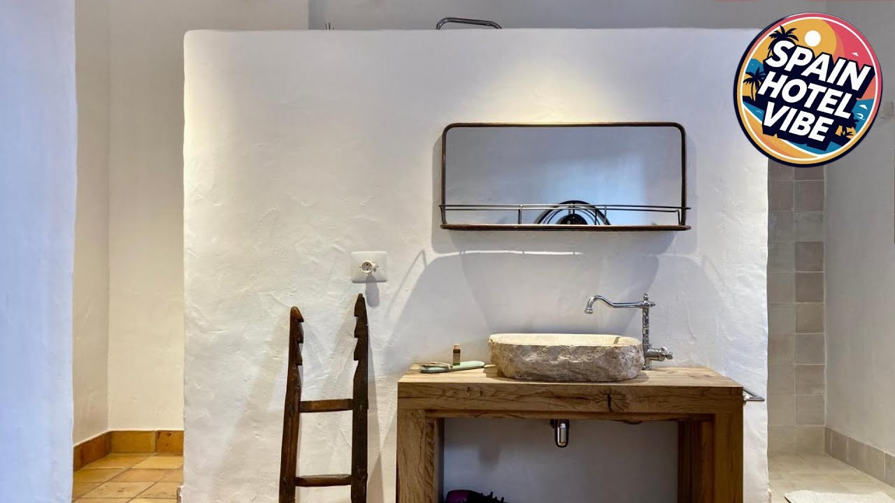 Origens I - Precioso apartamento | La Ametlla De Mar, Spain | Hotel Review 🛏️