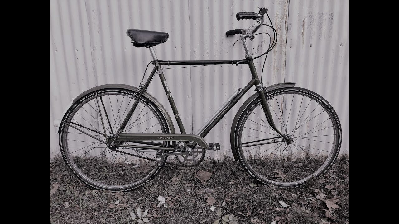Raleigh Sports classic bicycle