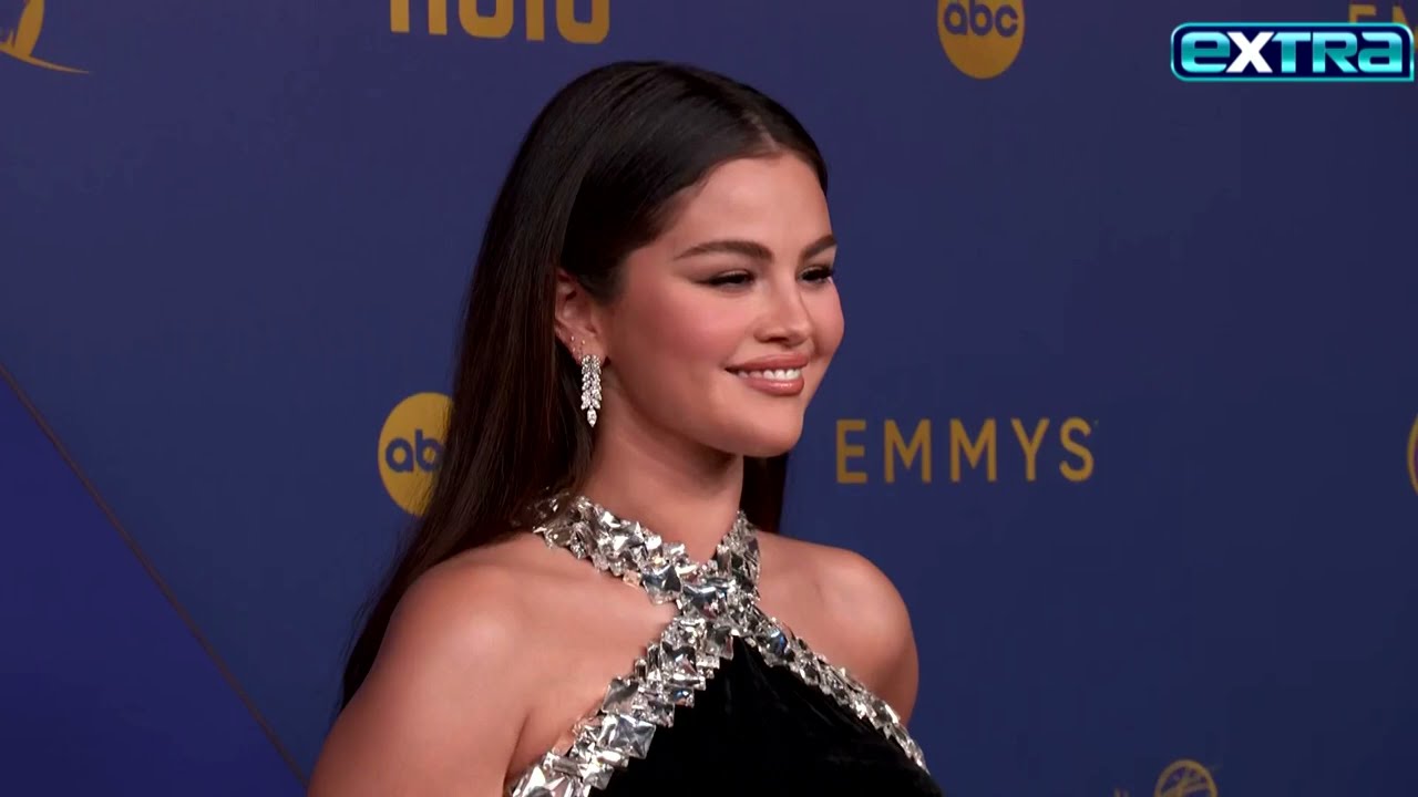 See Selena Gomez’s FUNNY Gown Moment on Emmys Red Carpet