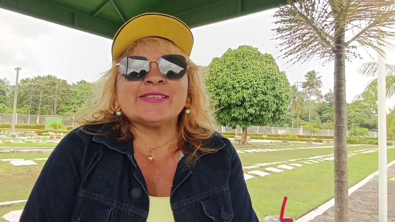 Lanna comenta que vai passar um pouco de seu conhecimento espiritual para seus seguidores #youtube 