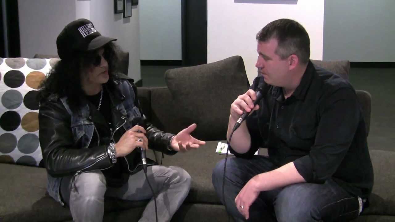 Interview with Slash.