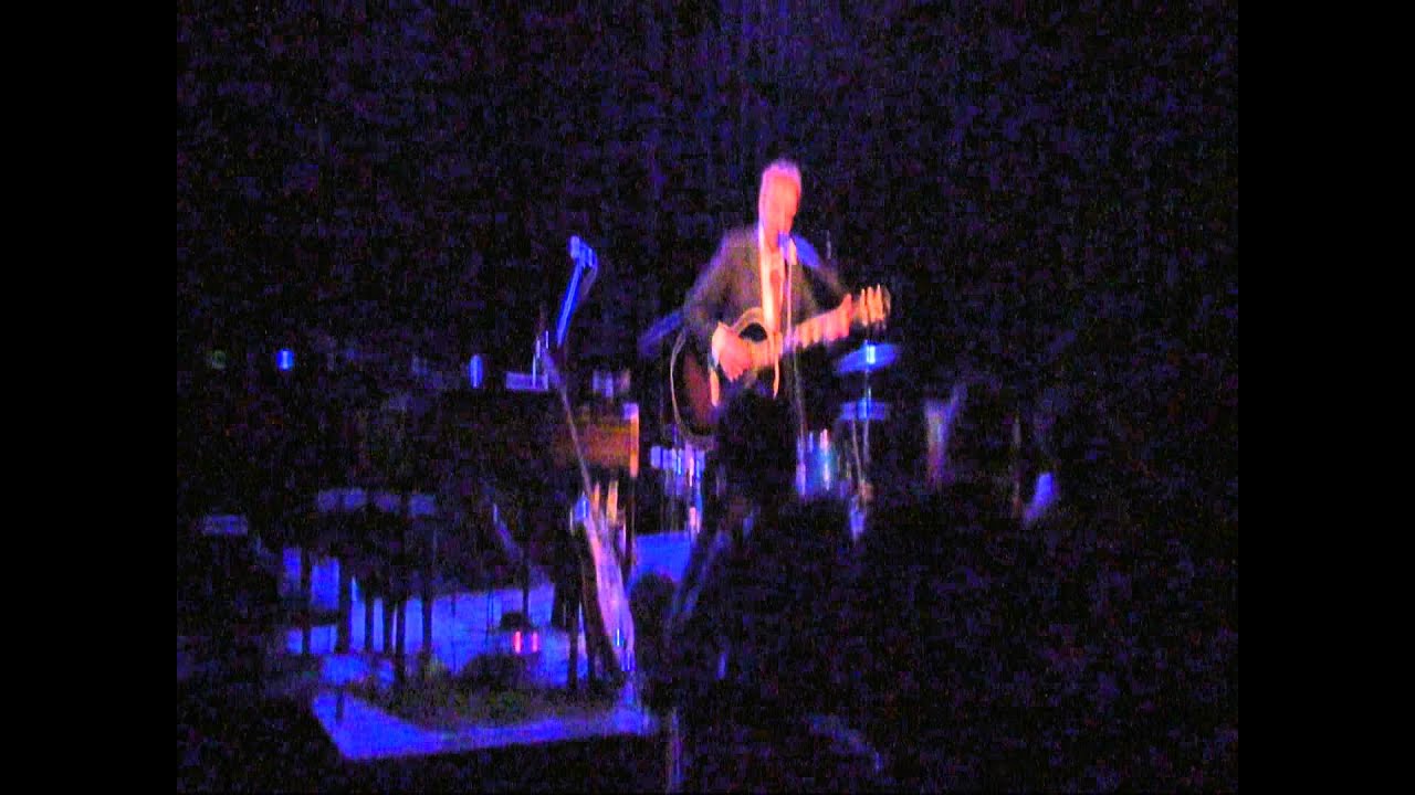 Alex Roeka gestreeld en gekrast Beauforthuis maart 2013