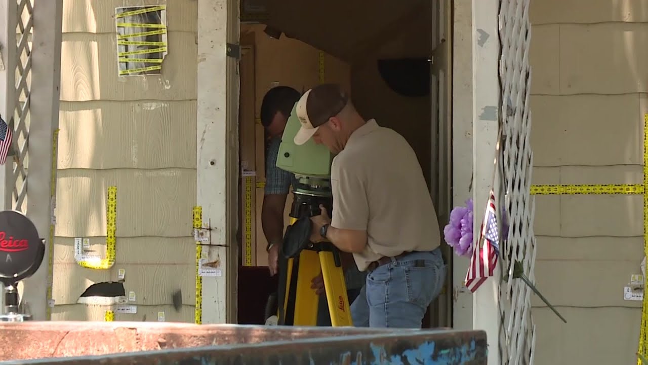 Texas Rangers search inside home of botched Harding Street drug raid