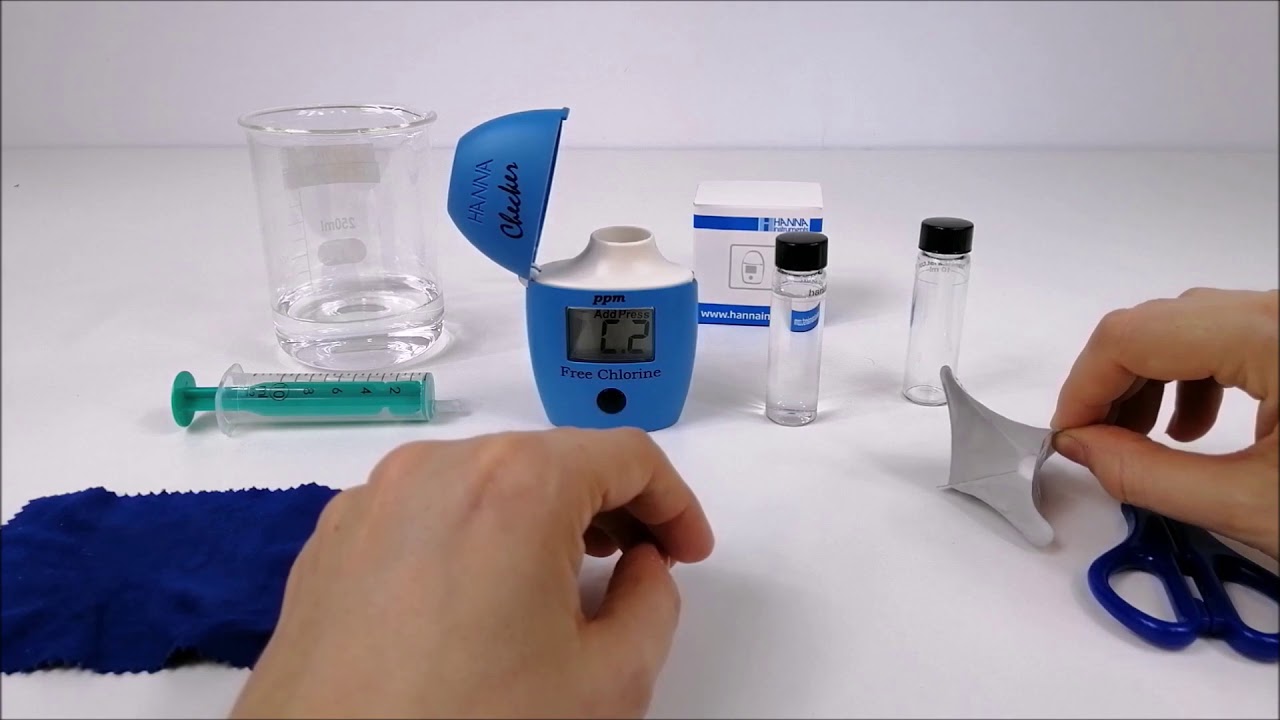Análisis de Cloro libre, con reactivo polvo con minifotómetro HI701