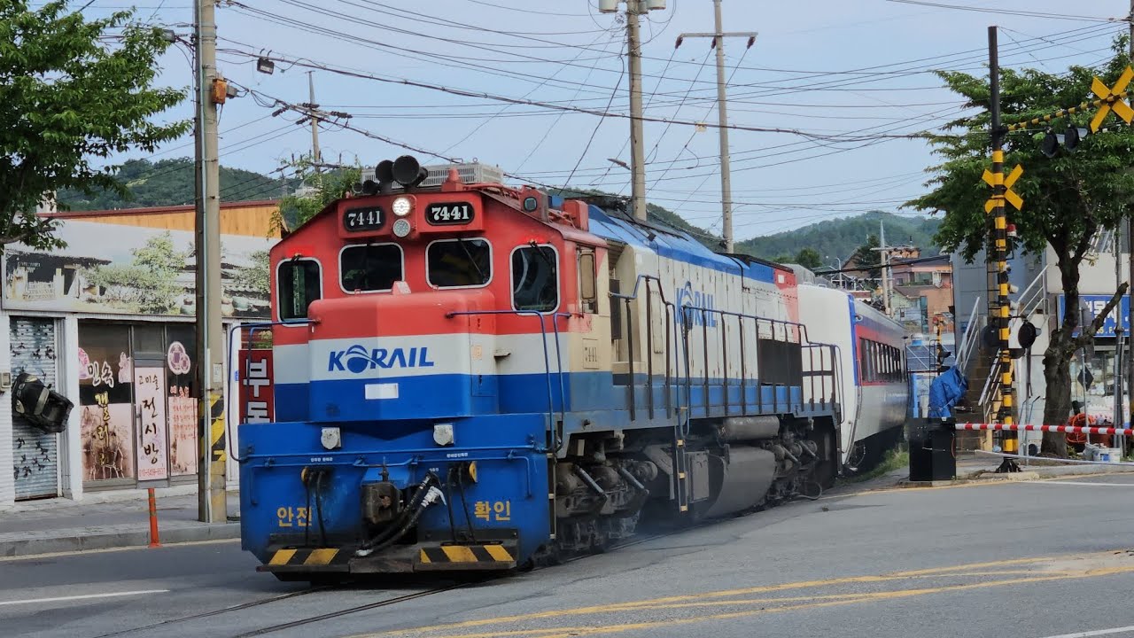 신탄진 대전철도차량정비단 인입선 화물열차 통과