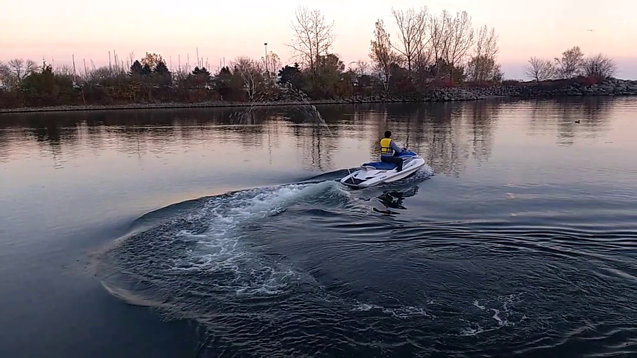 Yamaha Waverunner vx110 test ride 3