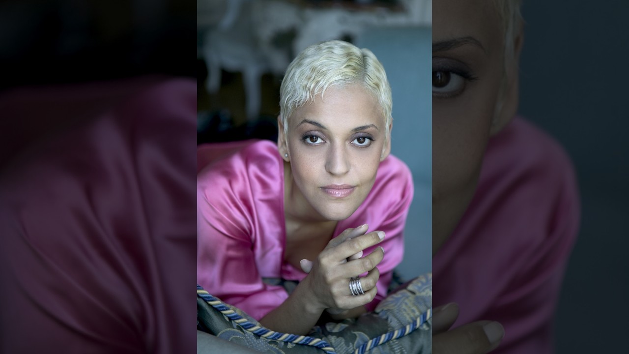 MARIZA -NA RUA DO SILENCIO-FUA-Amor a Musica desde Pequenino