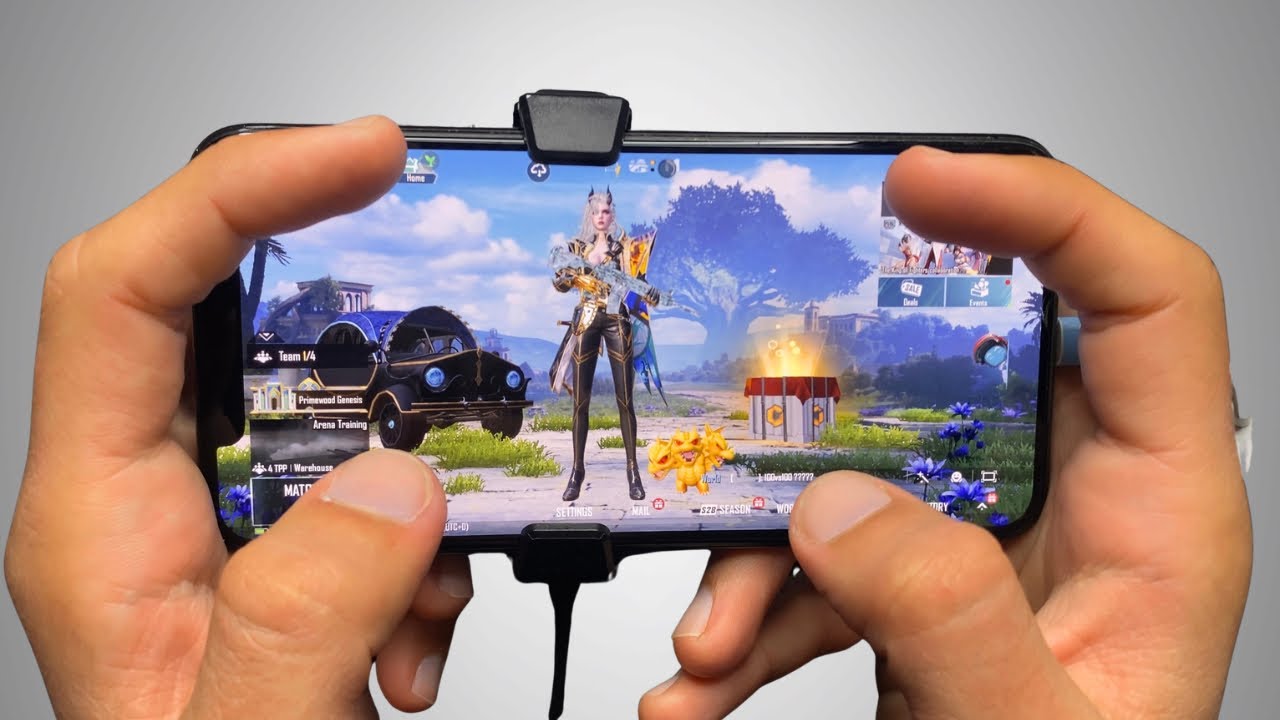 iPhone XS Max Handcam🔥 | 4 Finger Claw | PUBGMOBILE