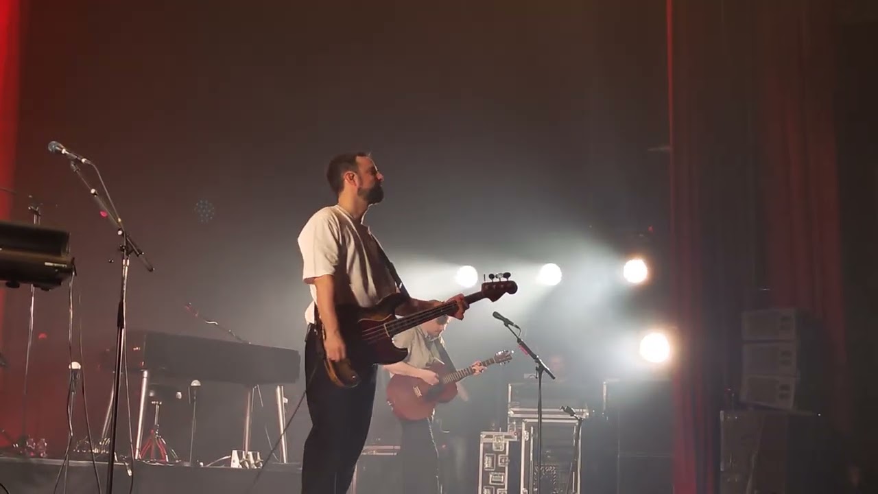 Puggy, To Win The World & On My Mind, live @ Paris L'Olympia, 05/11/2025