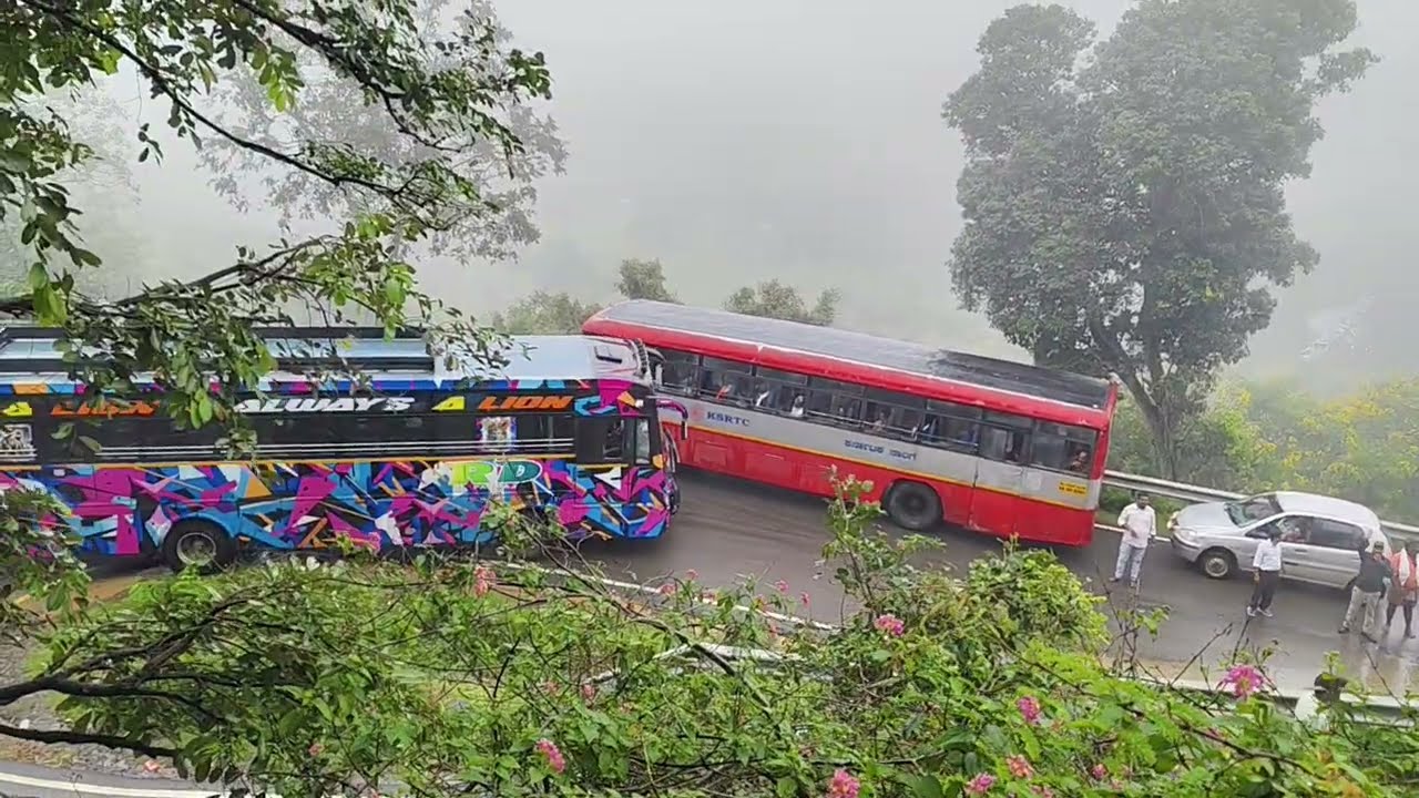 ಇಲ್ಲಿನ ವಾಸ್ತವ ಪರಿಸ್ಥಿತಿ ನೋಡಿ /ರಸ್ತೆ ಅಗಲೀಕರಣವಾಗಲಿ, ಶೇರ್ ಮಾಡಿ ಸಹಕರಿಸಿ 🙏