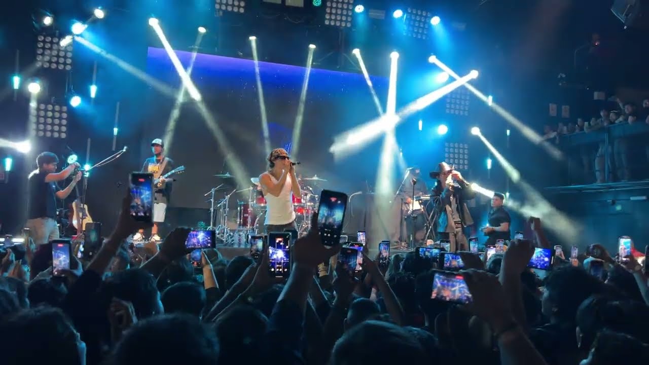 3AM - LA CASA (EN VIVO)