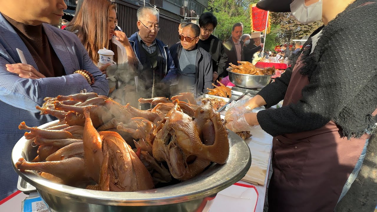 陝西 西安 4月 小南門早市 熱鬧非凡 美食街 驢肉火燒10元 甑糕3元 肉夾饃10元 小茴香菜盒6元 垛子牛肉 手工涼皮 五香手撕鷄 美食探索XIAN Street Food Citywalk 4K