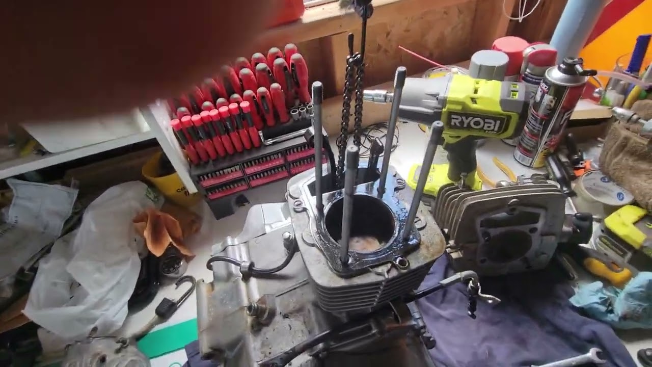 $350 Seized Honda XR200R Engine Teardown