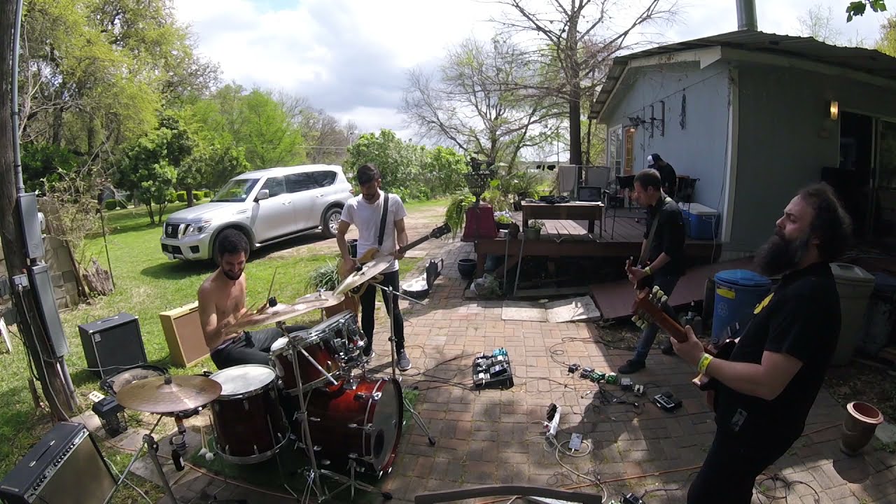 Toundra - Cielo Negro (live at our backyard in Austin, Texas)