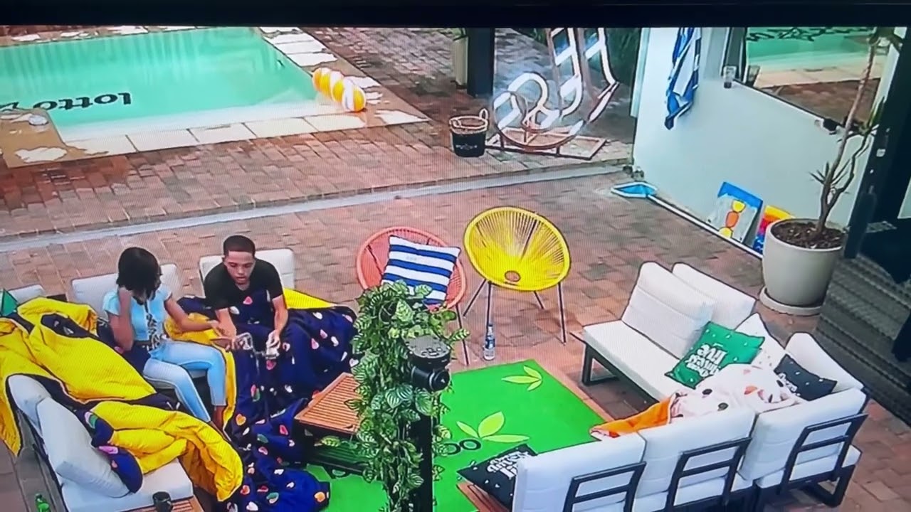 Thabang tells Khosi why he does not want to have a thing with Nelisa