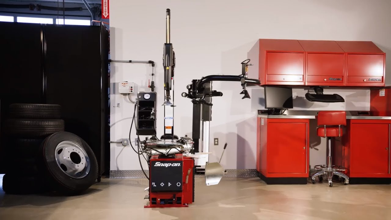 EEWH331A Heavy Duty Tilt Back Tire Changer  | Snap-on Tools