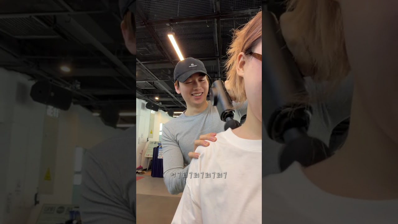 昨夜我们睡在上下铺：搞笑情侣日常Vlog