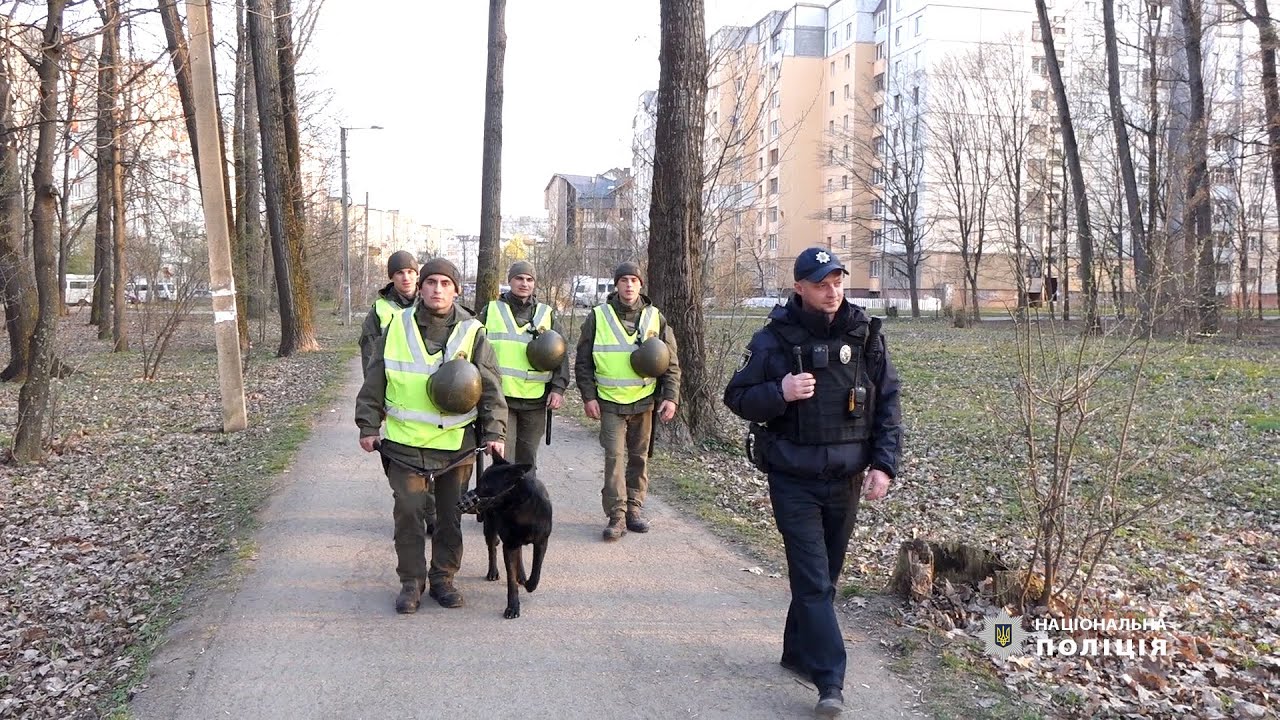 На вулиці Івано Франківська вийшли додаткові піші патрулі