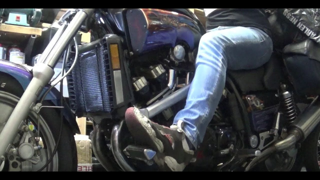 Yamaha V Max 1200 - DIY Highway Bars