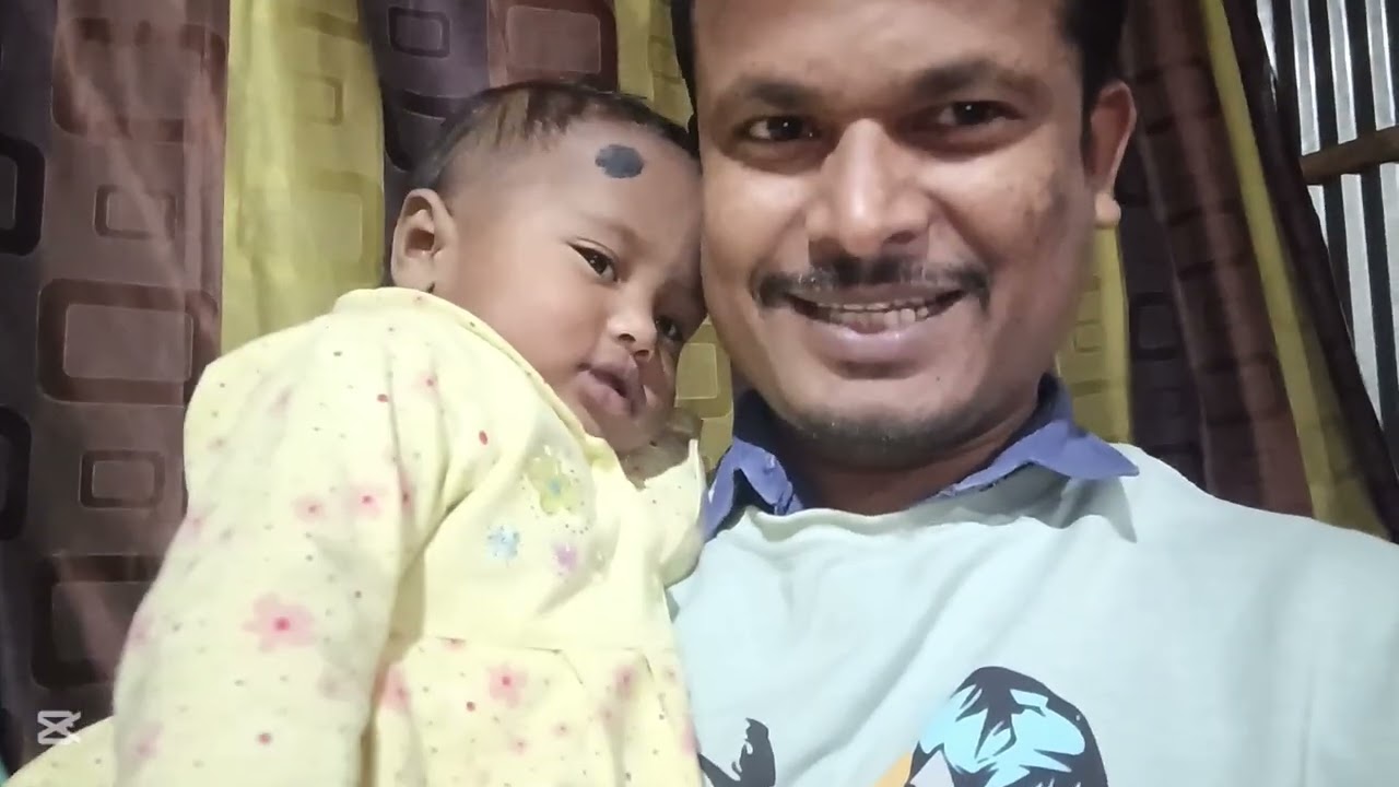 মা মেয়ের সারাদিন কিভাবে কাটে।  তাজা মাছ এনে রাত ১২ টা বাজে রান্না করলাম। 
