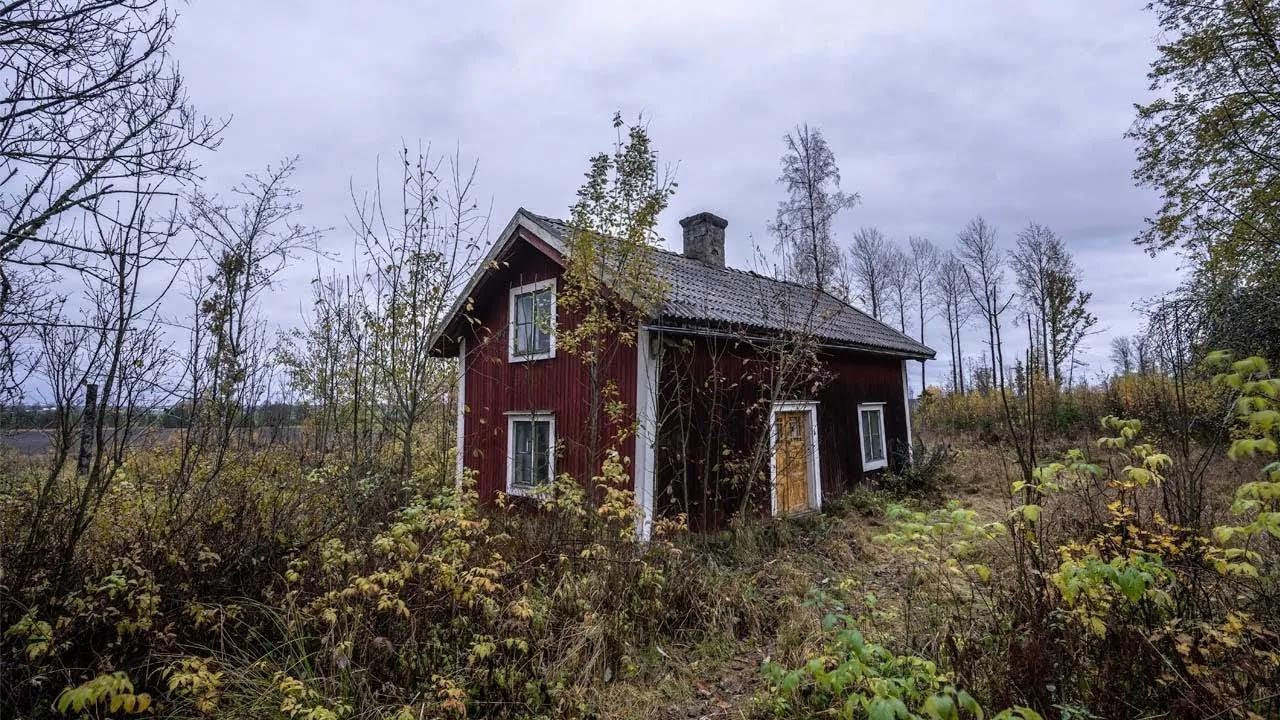 La cabaña aislada y abandonada de Elsa en Suecia (EN MEDIO DE LA NADA)