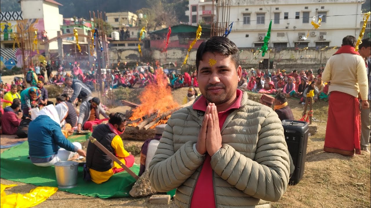 मुनि महाराज जी का हुआ (शुद्धिकरण यज्ञ) भक्तजनों को मुनि महाराज जी ने दिया अपना आशीर्वाद।