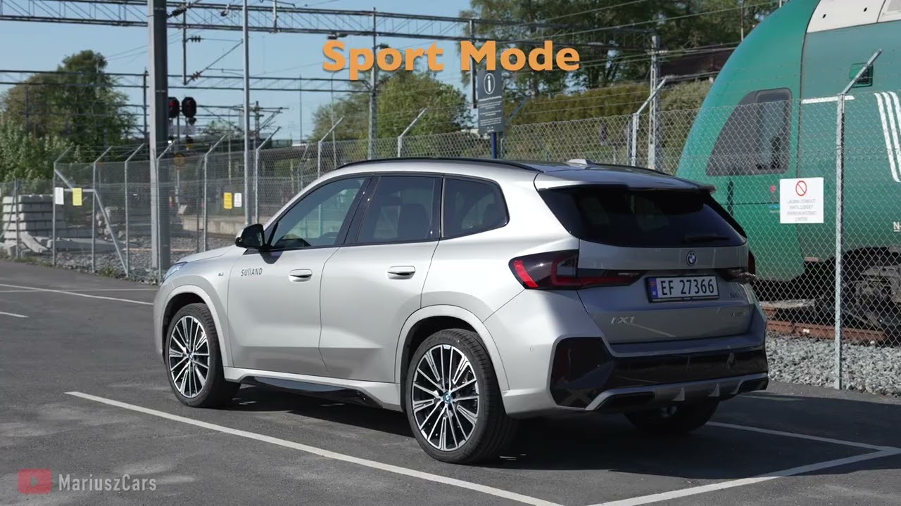 BMW iX1 xDrive30/eDrive20: How BMW Made Software Cool @MariuszCars