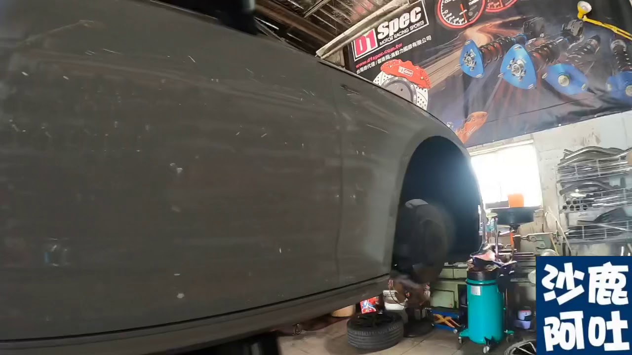 奧迪 AUDI A4 改裝世盟大四活塞卡鉗組，鑄造大四+一體式碟盤煞車套裝安裝施工服務