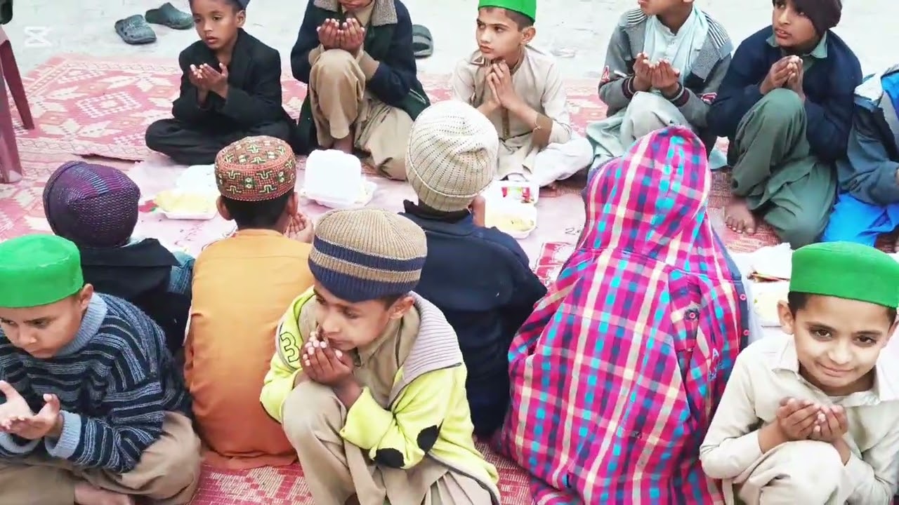 Kids of DBD enjoying the meal seekh 🍢 &naan 🫓