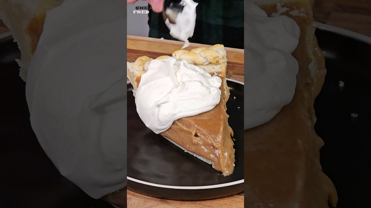 Tasting Toriel's Butterscotch Cinnamon Culinary Treasure!😋 #shorts #undertale #toriel #deltarune