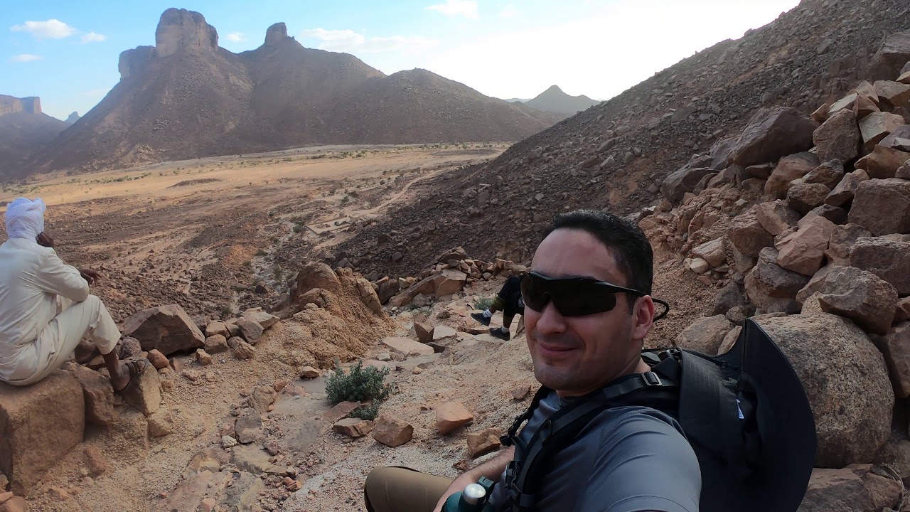 Randonnée sur le Plateau du Tassili : Arrivée à Djanet - Vlog Jour 1 - 4K