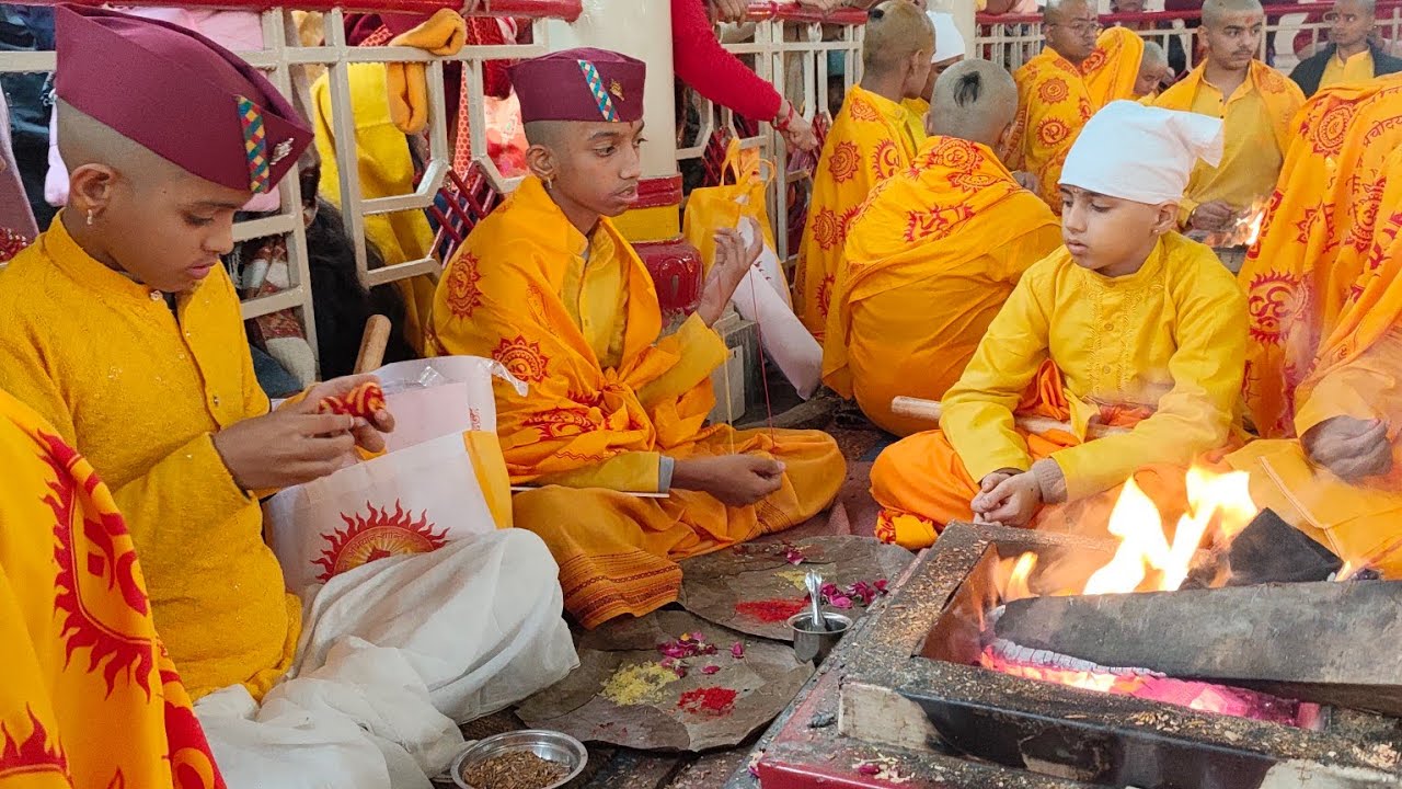 शांतिकुंज मे बताया पंडित जी ने  मुंडन करके क्या लाभ होता है ❤❤☺