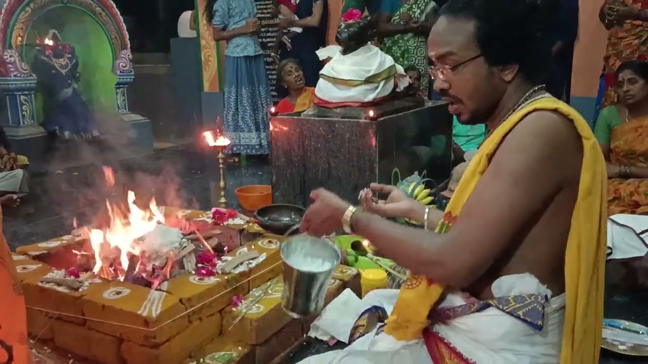 கொன்னக்காட்டுப்படுகை ஸ்ரீ கொன்றை ஆரண்யேஸ்வரர் கோவிலில் 01/05/2025 அன்று ருத்ரஹோமம் நடத்தப்பட்டது.