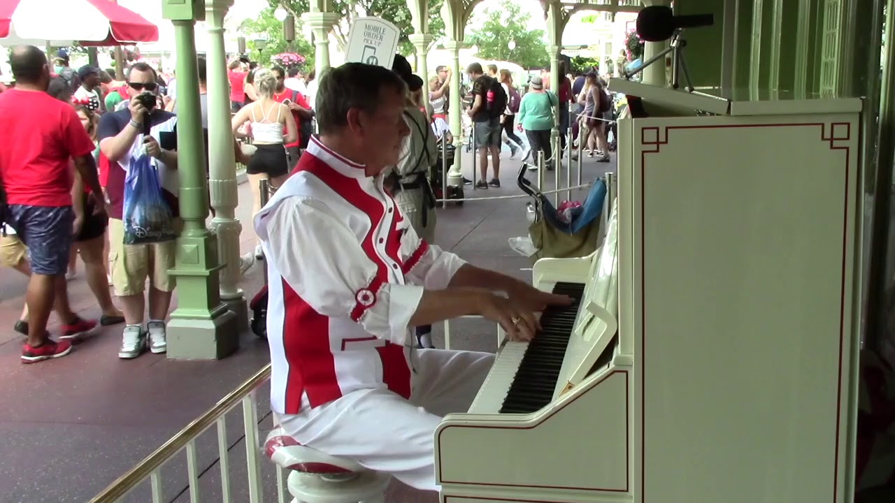 More Casey's Corner Piano, Magic Kingdom at Walt Disney World