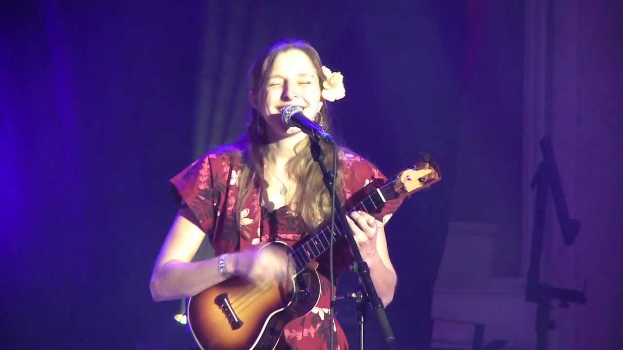 Sarah Maisel plays 