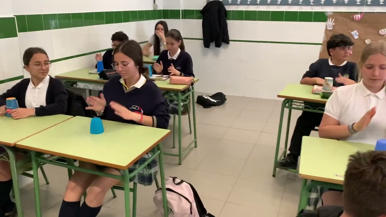 Coreografía con vasos 1º ESO C