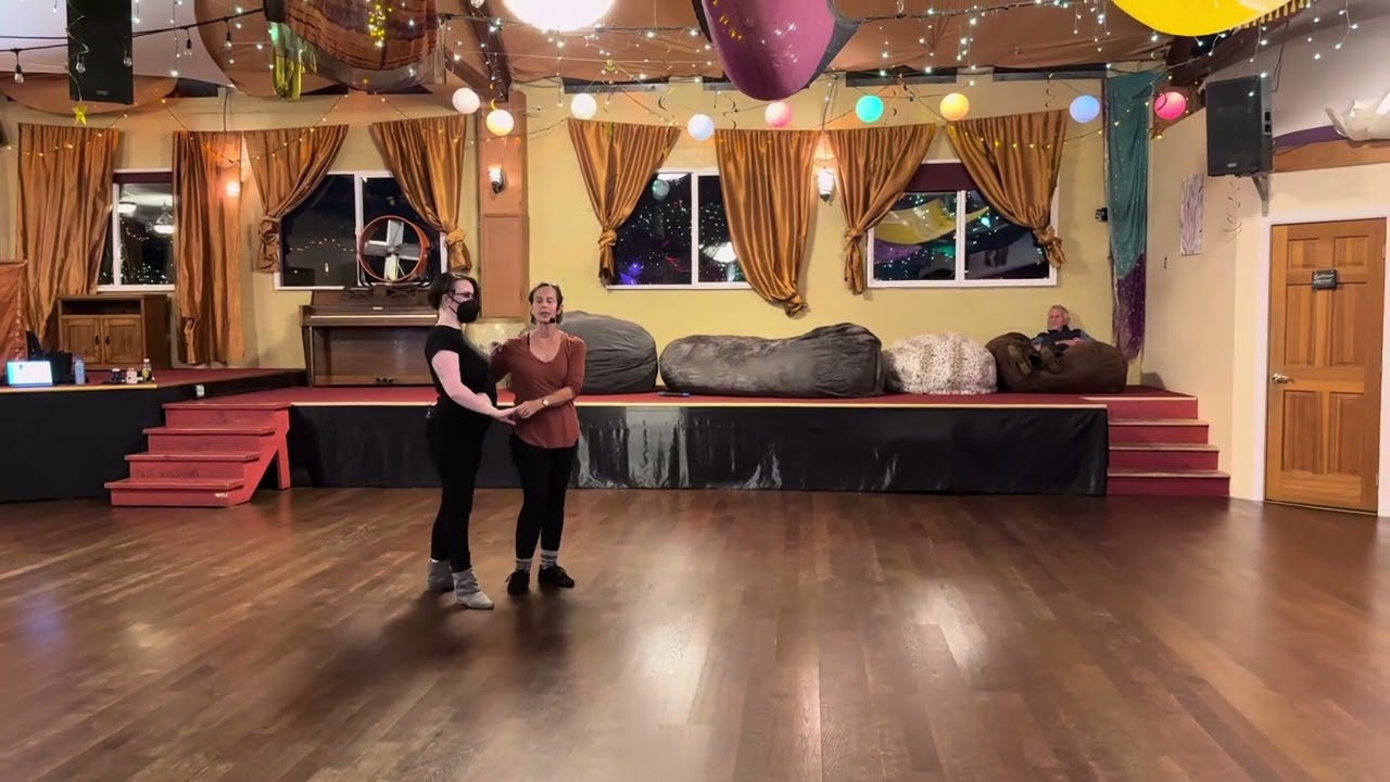 Lilli Ann & Claire review material that they taught in the October 2025 Cross-step waltz Weekend 2/2
