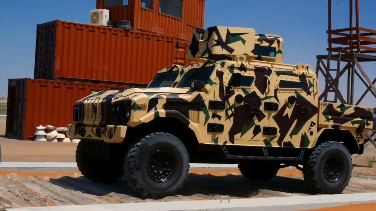 VEHÍCULO TÁCTICO - COBRA 4  - STANAG 2 - BY STREIT GROUP - AK47 MEXICO