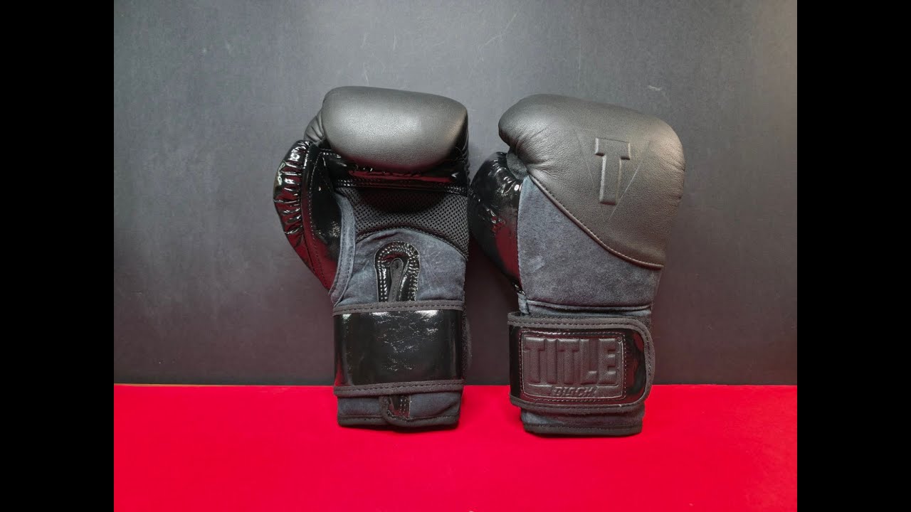 TITLE Black Blitz Sparring Boxing Gloves Review-Обзор боксерских перчаток TITLE Black Blitz Sparring