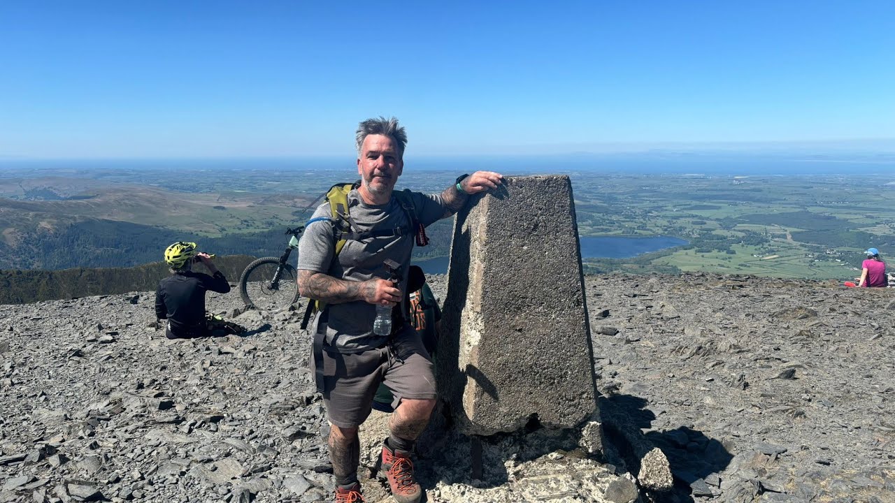 Skiddaw hike 7 wainwrights/ lake district 