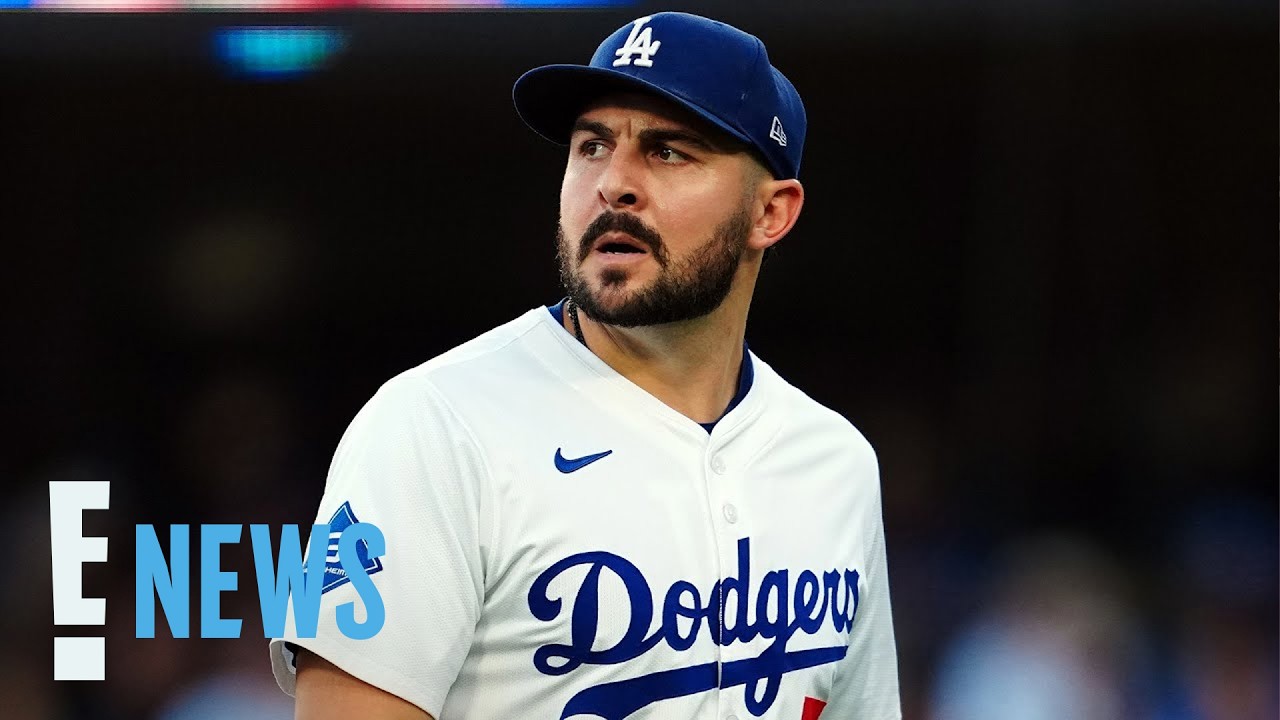 Dodgers&rsquo; Alex Vesia Details Grieving Baby's Death With Wife Kayla | E! News