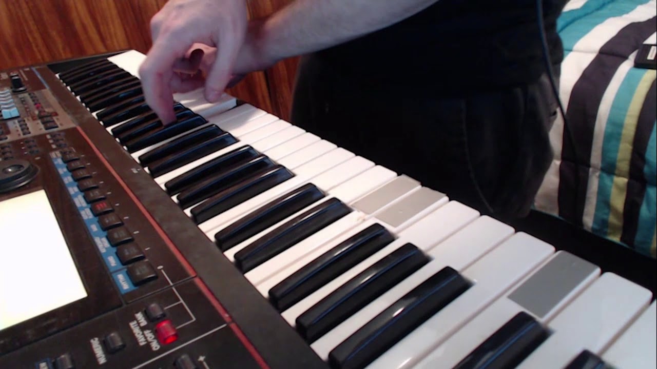 Linkin Park - Breaking The Habit (Keyboard cover)