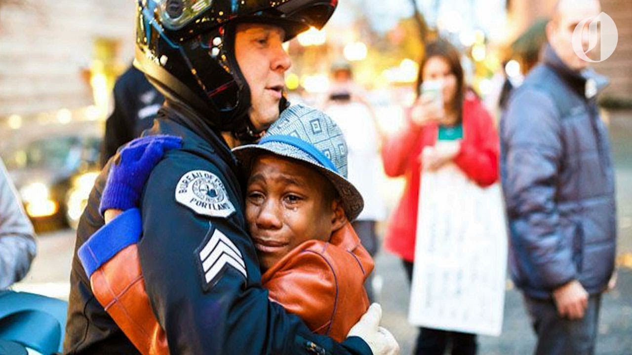 Devonte Hart, boy in viral photo, missing after family dies, claims of abuse surface