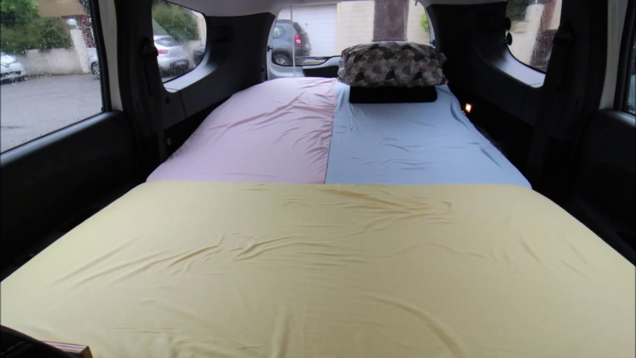 Aménager un couchage / lit pliable pour dormir dans un Lodgy en conservant 5 places assises route