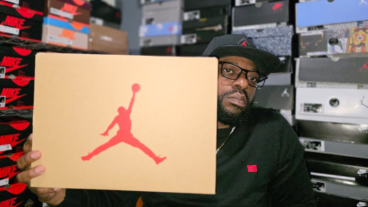 WHY COULDN'T THEY JUST GIVE US THE OGs??? FINALLY GOT MY PAIR FROM FEATURE ALL LATE 🙄 