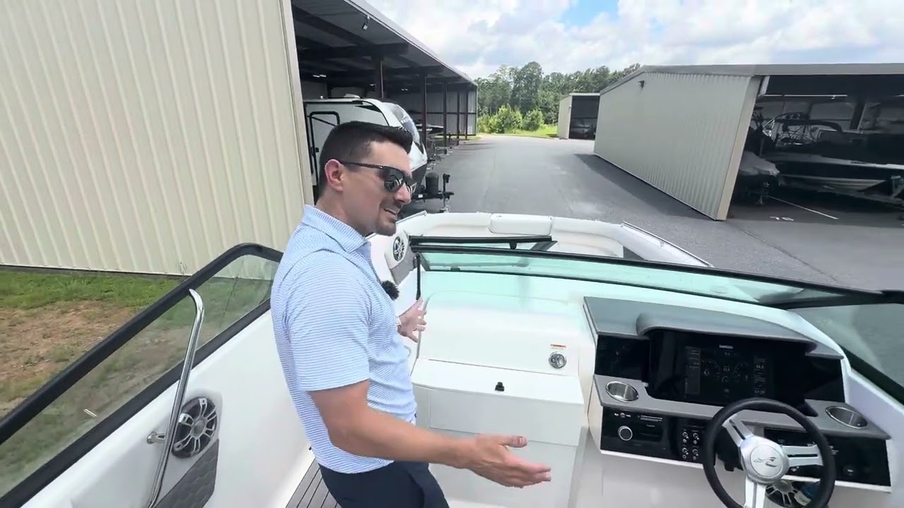 2023 Sea Ray SDX 250