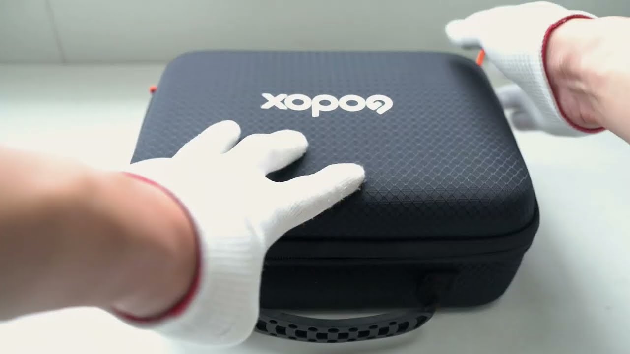 Godox AD200pro II Unboxing Video