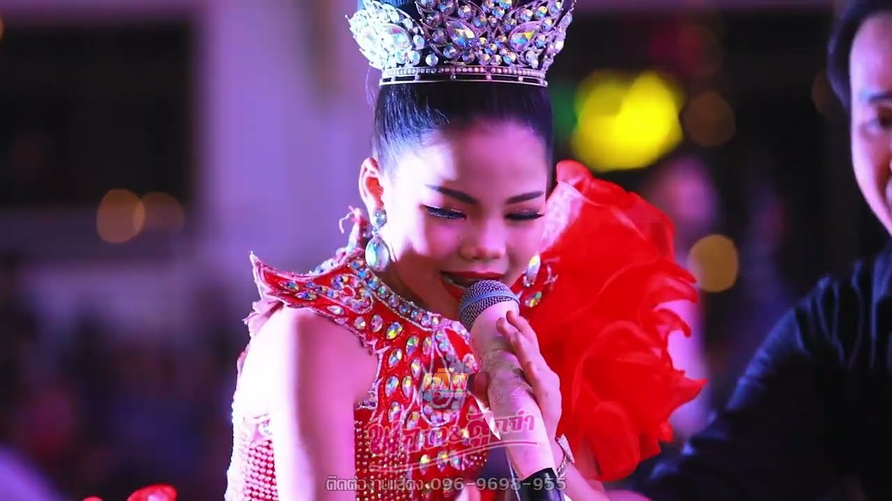 น้องอายนางเอกน้อยน่ารักของพ่อนกจ๋า
